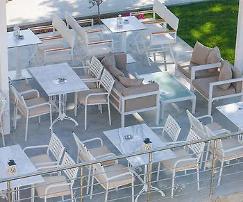 12 Olympian Gods Hotel