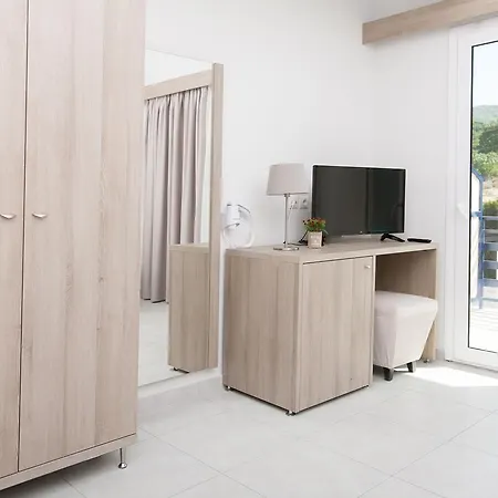 12 Olympian Gods ホテル 3*