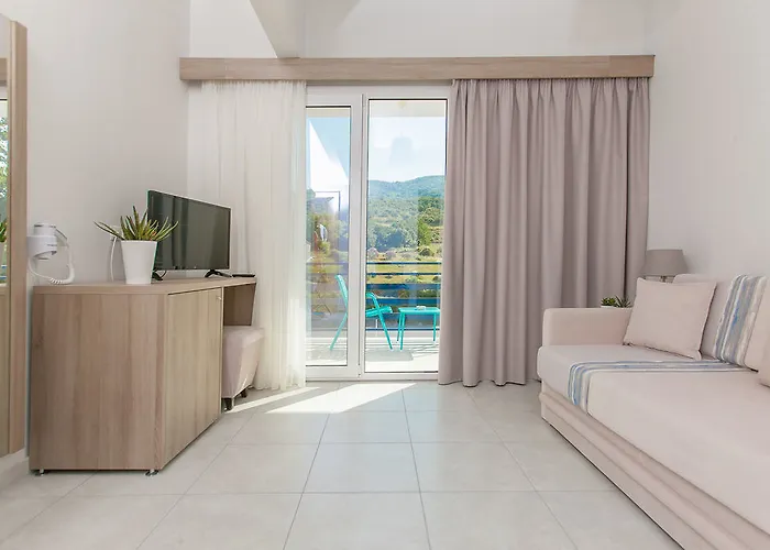 Отель 12 Olympian Gods 3*