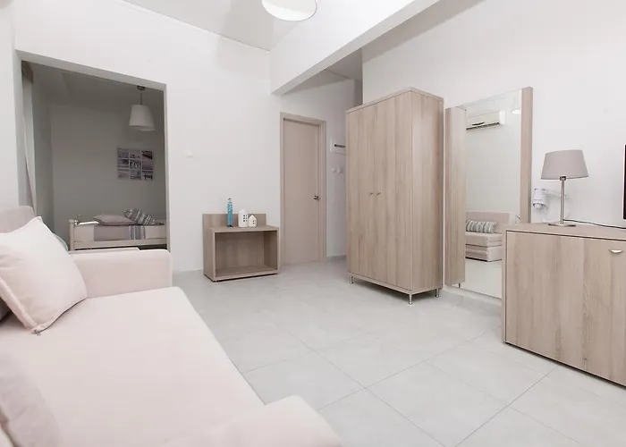 Отель 12 Olympian Gods