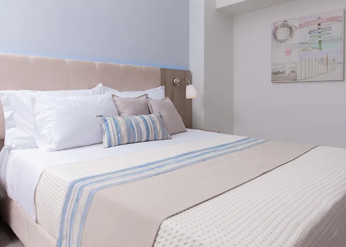 12 Olympian Gods Платамонас