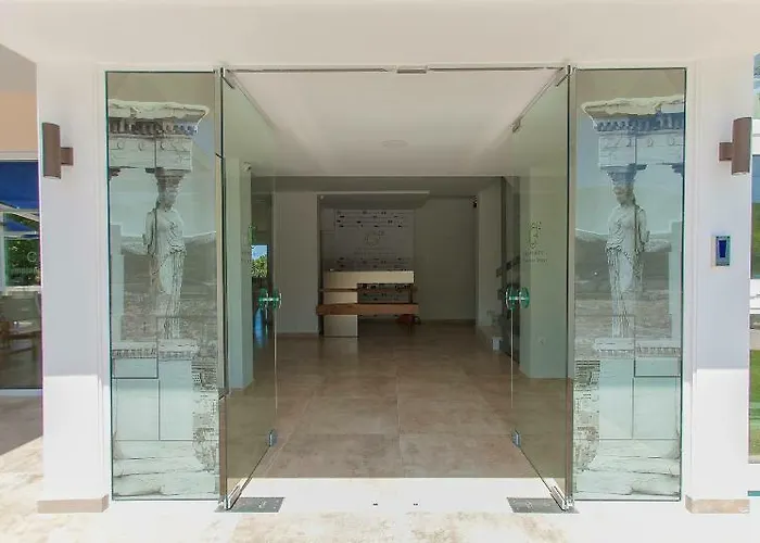 12 Olympian Gods Платамонас