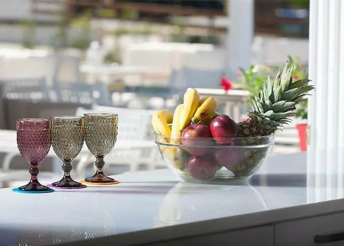 Отель 12 Olympian Gods 3*